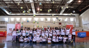 Fabrika Voleybol Yeni Okulunu Karaman’da Açtı 