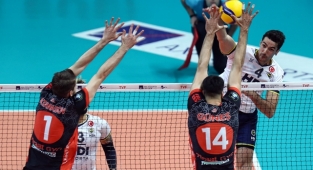 Efeler Ligi'nde Play-off Heyecanı Devam Ediyor
