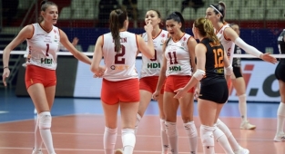 Galatasaray sezonu galibiyetle bitirdi