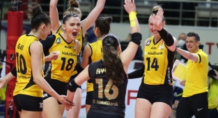 VakıfBank, CEV Şampiyonlar Ligi'nde finalde!