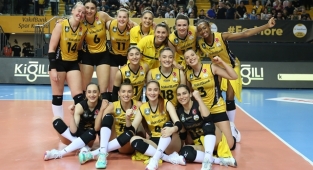 VakıfBank, Sultanlar Ligi'nde finalde