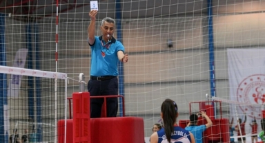 Voleybolda Beyaz Kart Projesi Hayata Geçirildi