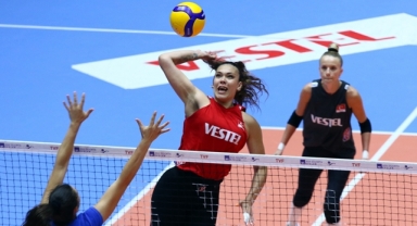 Kadın Milli Takımımızın İkili Kampı Sona Erdi