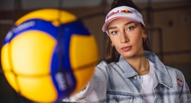 Türk Voleybolunun Parlayan Yıldızı: Hande Baladın