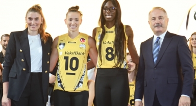 VakıfBank yeni sezonun perdesini açtı