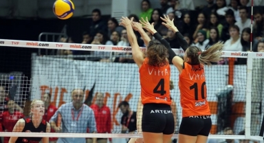 Eczacıbaşı Dynavit, sezonun ikinci galibiyetini aldı