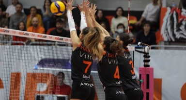 Eczacıbaşı Dynavit, İlbank karşısında