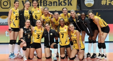 VakıfBank, Şampiyonlar Ligi'ne kazanarak başladı