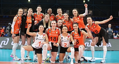 Çeyrek finalde ilk maçın galibi Eczacıbaşı Dynavit 