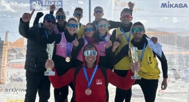Kar Voleybolu Balkan Şampiyonası'na Türkiye Damgası !