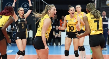 VakıfBank, çeyrek finalde avantajı aldı