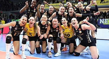 VakıfBank Adını Finale Yazdırdı