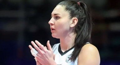 Annie Mitchem ile yollar ayrıldı