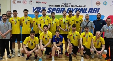 Ege Üniversitesi Şampiyon, Beykent ikinci!