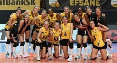 VakıfBank Süper Final'de sahne alıyor