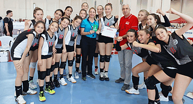 Voleybolda Yeşil Kart Uygulanmaya Başladı