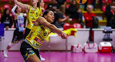 Alexa Gray, Eczacıbaşı Dynavit'e