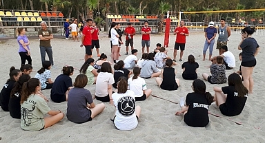 TVF Plaj Voleybolu Etkinlikleri Tüm Hızıyla Devam Ediyor