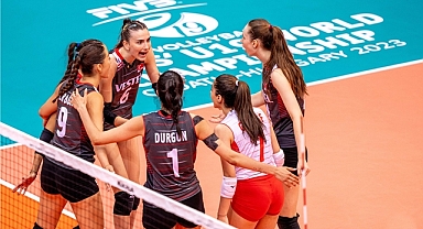 U19 Milliler, Dünya Şampiyonası'nda 3'te 3 Yaptı
