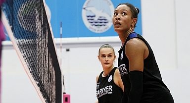 Simone Alexandria Lee antrenmanlara başladı