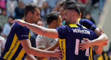 Fenerbahçe, Türşad deplasmanından mutlu döndü