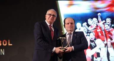Filenin Sultanları 'Yılın Takımı' Seçildi