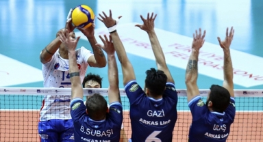 Halkbank, Arkas'ı puansız gönderdi