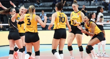 VakıfBank, CEV Şampiyonlar Ligi'ne kazanarak başladı
