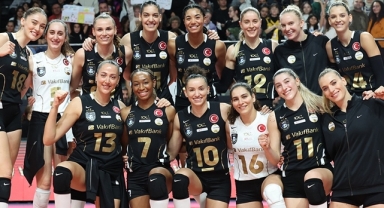 VakıfBank, PTT’ye de set vermedi 