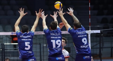 Arkas Spor, ČEZ Karlovarsko'yu 3-1 Mağlup Etti