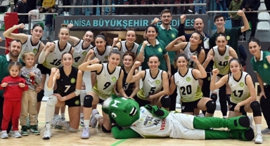 Manisa'nın Sultanları Set Vermedi