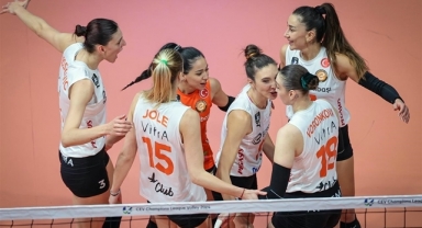 Eczacıbaşı Dynavit, B Grubu'nu ikinci sırada tamamladı
