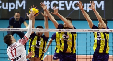 Fenerbahçe, CEV Kupası'nda Çeyrek Finalde