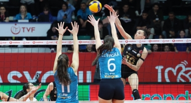 VakıfBank, PTT'ye set vermedi