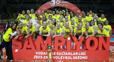 Sultanlar Ligi Şampiyonu Fenerbahçe Opet!