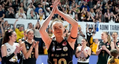 VakıfBank'ta Efsane isim veda etti!