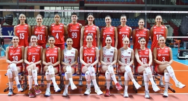 Dünya 1 Numarası Filenin Sultanları, VNL'de Sahne Alıyor