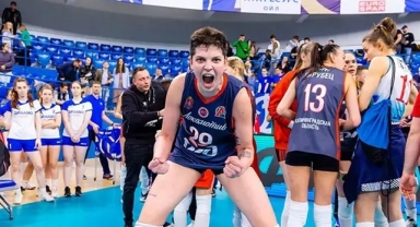 Rusya Ligi'nde MVP ödülü Ebrar Karakurt'un!