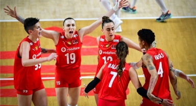 Filenin Sultanları Brezilya'ya 3-0 Mağlup Oldu