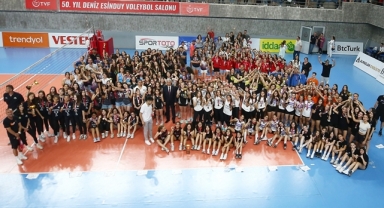 İstanbul Ligi Kupa ve Madalya Töreni Yapıldı