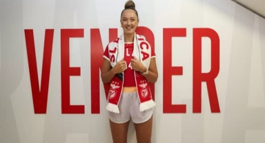 Fenerbahçeli yıldız Benfica'ya transfer oldu!