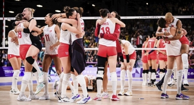Sultanlar, Paris 2024'te Yarı Finalde!