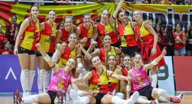 Göztepe Voleybol sezona hızlı başladı