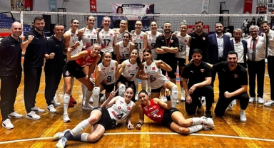 Türk Hava Yolları, Aydın B.Şehir Bld.'yi 3-0'la Geçti