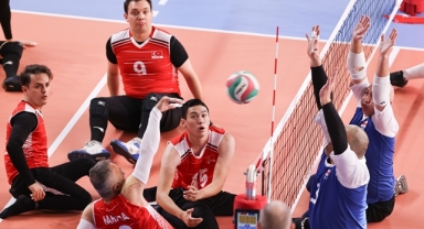 Oturarak Voleybol Erkek Milli Takımımız Galibiyetle Başladı