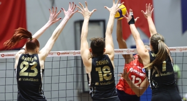 VakıfBank galibiyet serisine devam etti