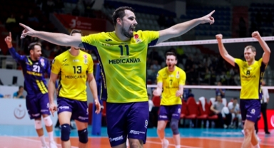 Fenerbahçe Medicana 3-2 Arkas Spor