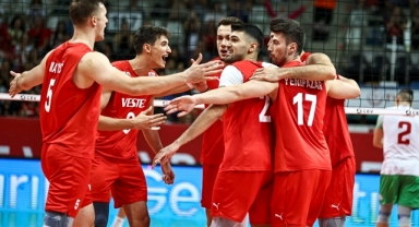 Filenin Efeleri'nin VNL Maç Programı Belli Oldu
