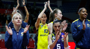 Liza Safronova ve Özlem Güven galibiyeti değerlendirdi