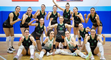 Manavgat Belediyespor zirvede tamamladı!